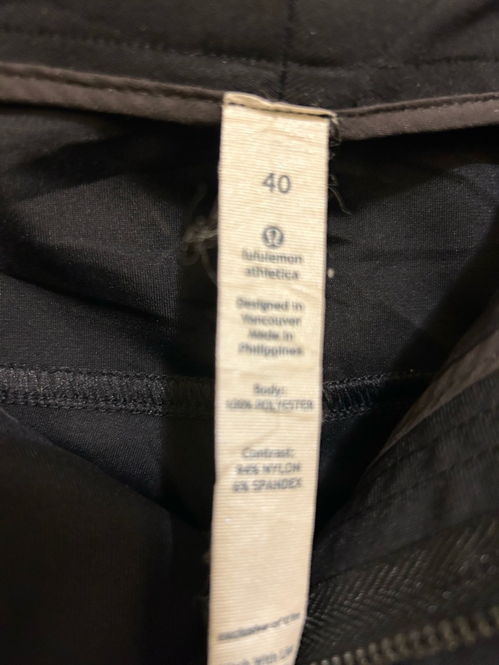 Lululemon Men's Like New Black Straight Leg Casual Stretch Pants, Size 40/31 - Picture 4 of 8